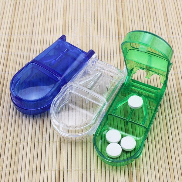 Portable Cutter Splitter Divider Convenient Medicine Pill Holder